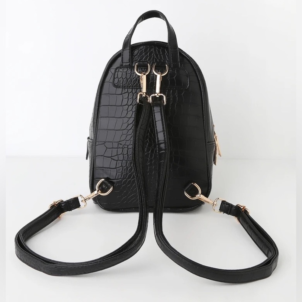NWOT Lulus Getting Places Black Crocodile Embossed Mini Backpack - Picture 2 of 13